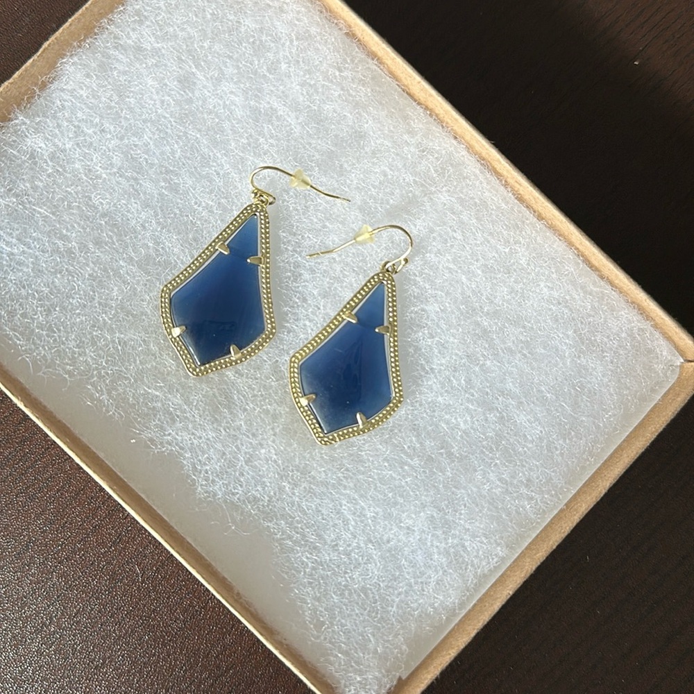 Blue Kendra Scott Earrings